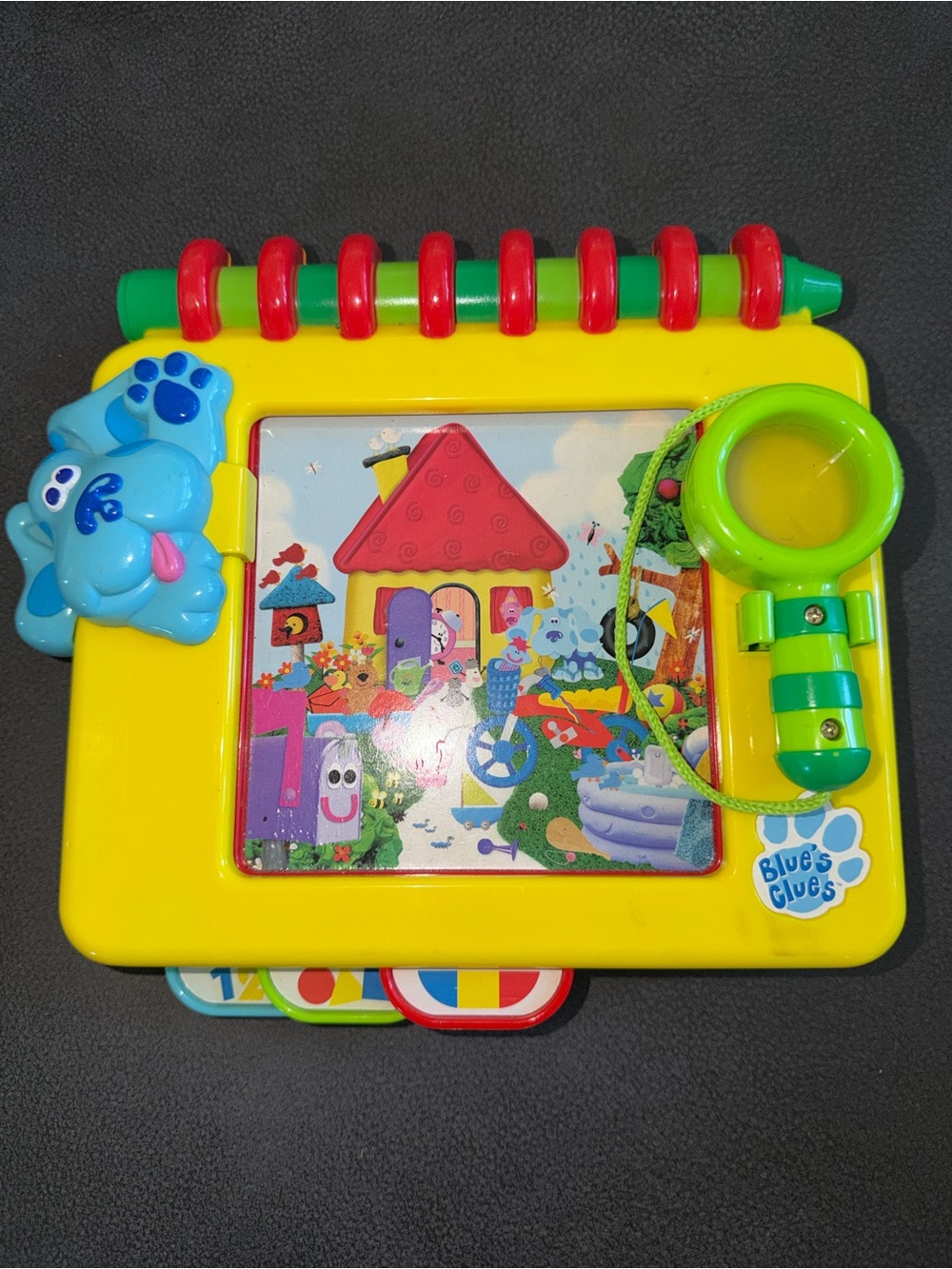 Vintage 1998 blues clues handy dandy notebook search & find kids toy